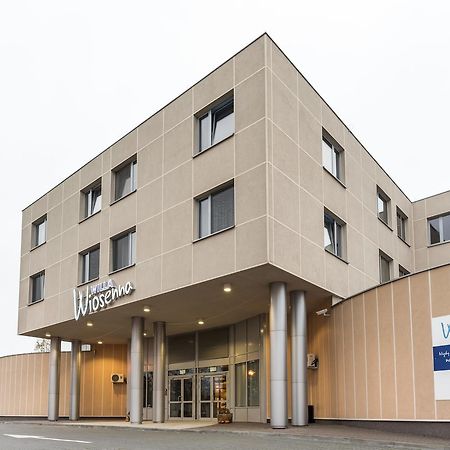 Willa Wiosenna Hotel Ozarow Mazowiecki Buitenkant foto
